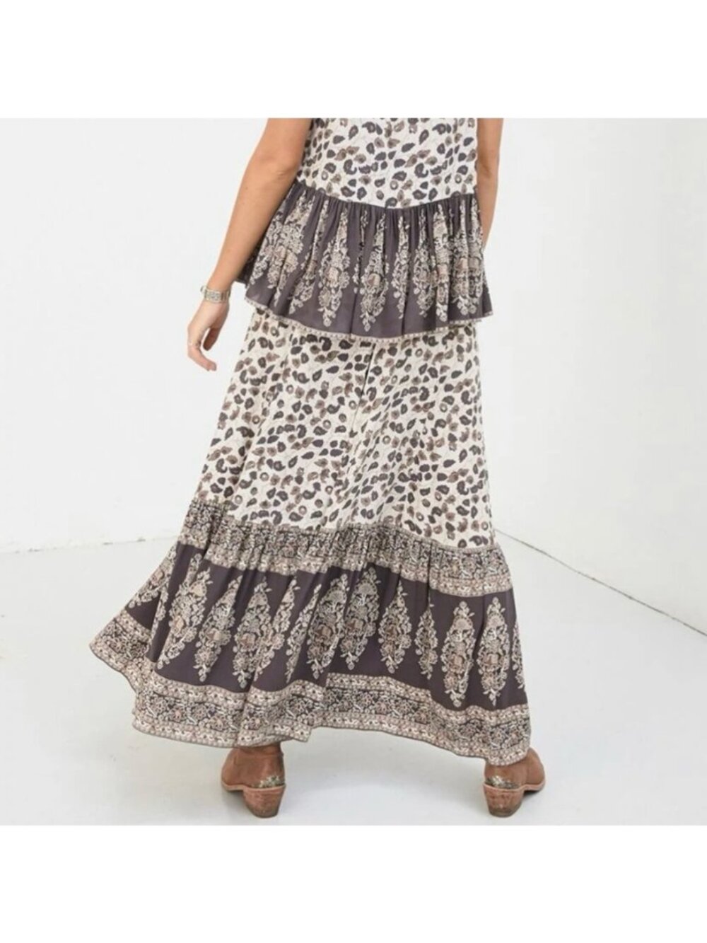 Spell NWT Delirium Maxi Skirt in Cream XS - Picture 4 of 8